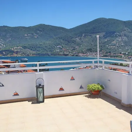 Kamara House Case de vacanță *